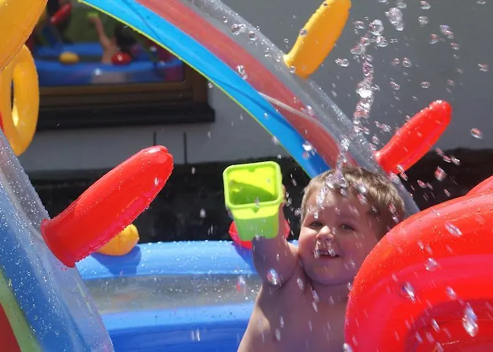 아파트 Mit Flair 에르발트